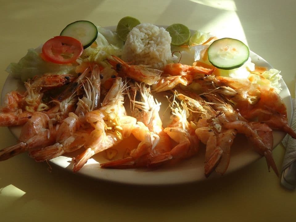 CAMARONES AL MOJO