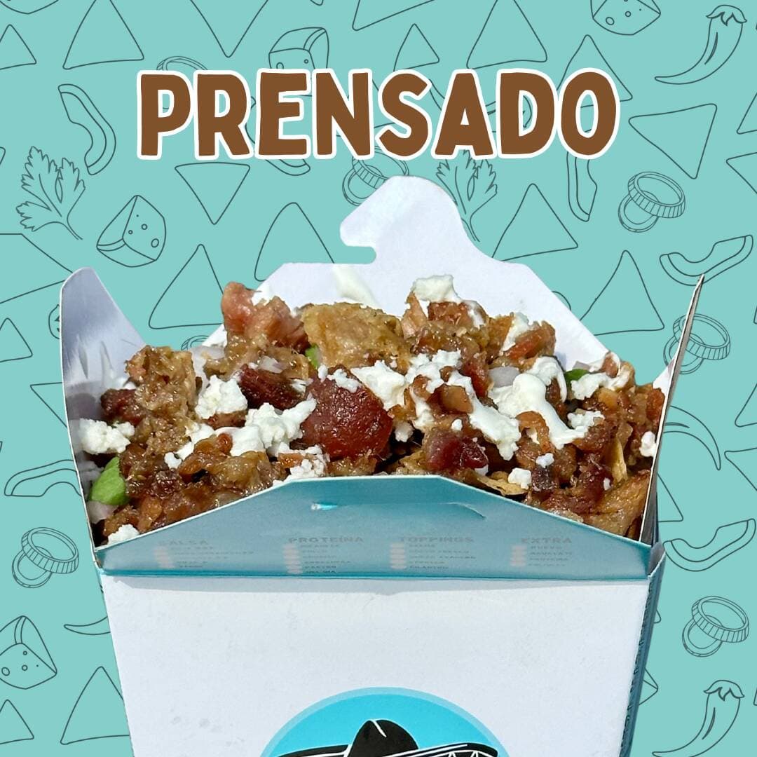 Xidooquil con Chicharrón Prensado