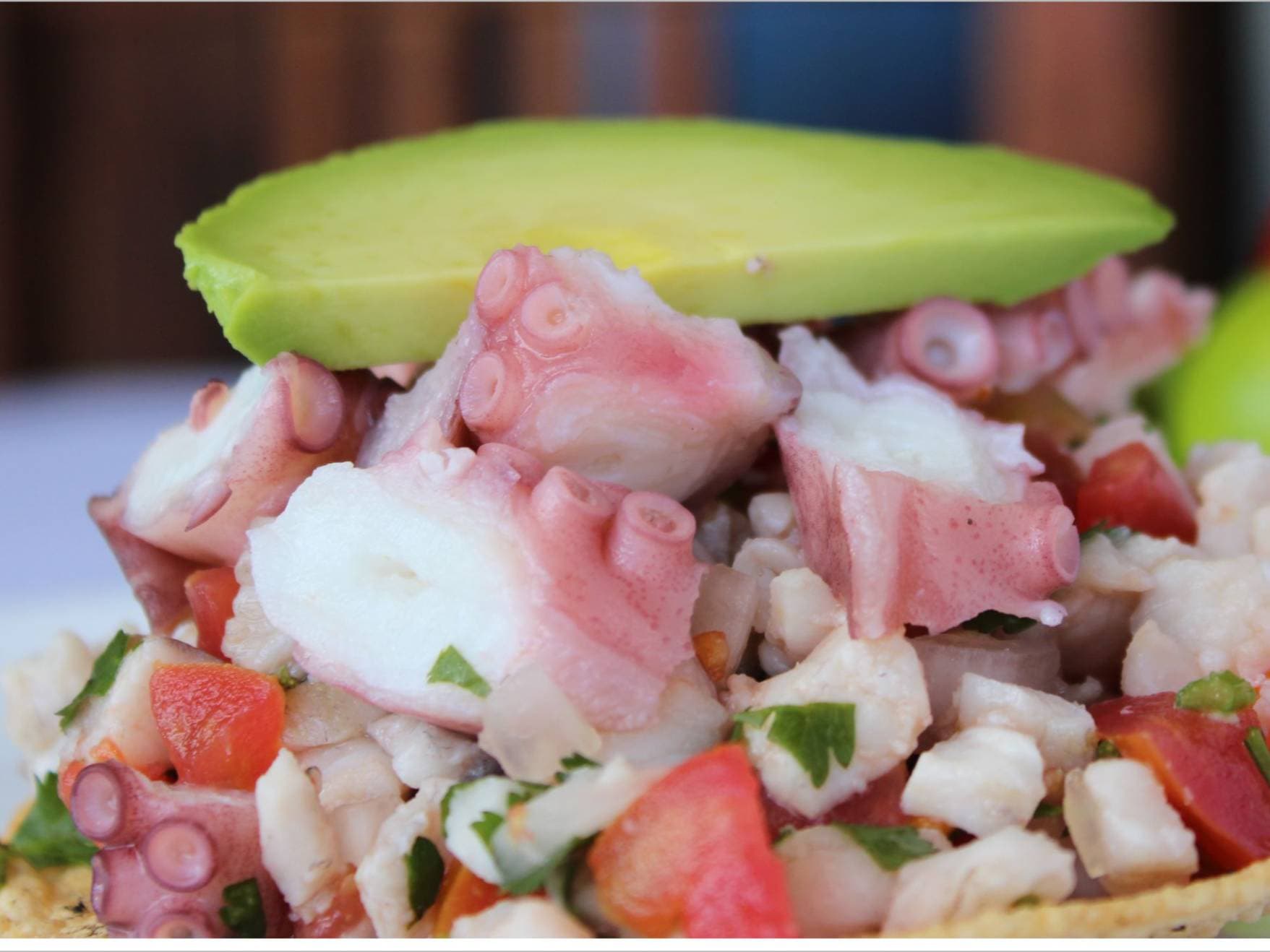 Tostada Combinada Especial con Pulpo