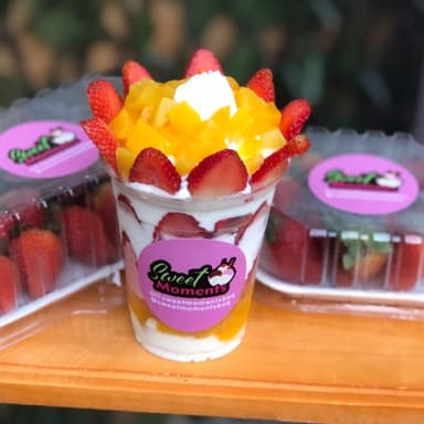 fresas con Crema y duraznos 10 Onz