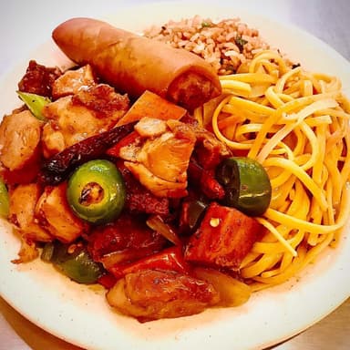 Plato Grande 2 Guisos*1 + Rollo Primavera*1