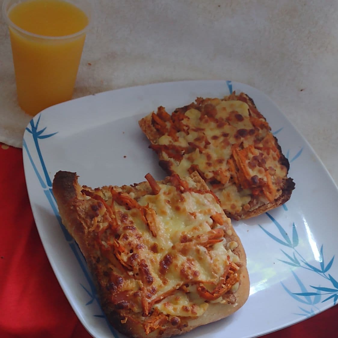 Combo Pachuco con Carne + Agua
