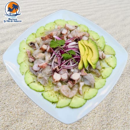Aguachile de Camarón con Pulpo