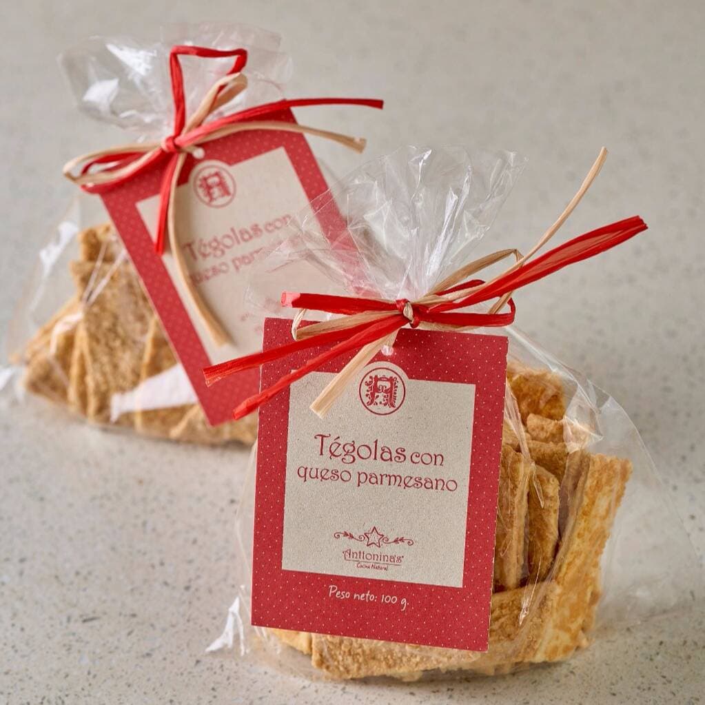 Tégolas con Queso Parmesano