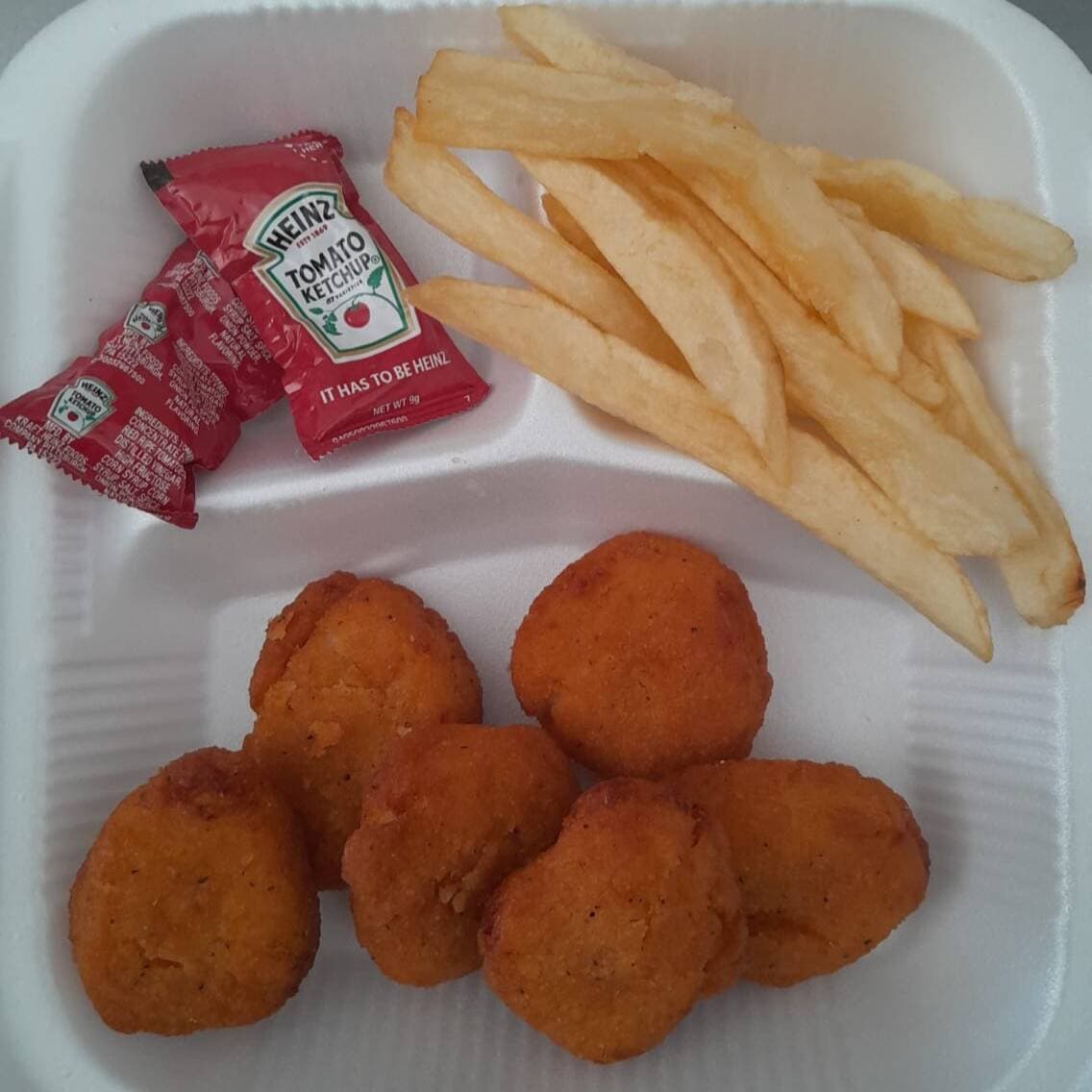 Papas con Nuggets