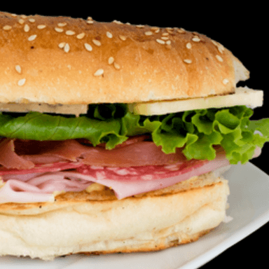 Baguette carnes frías