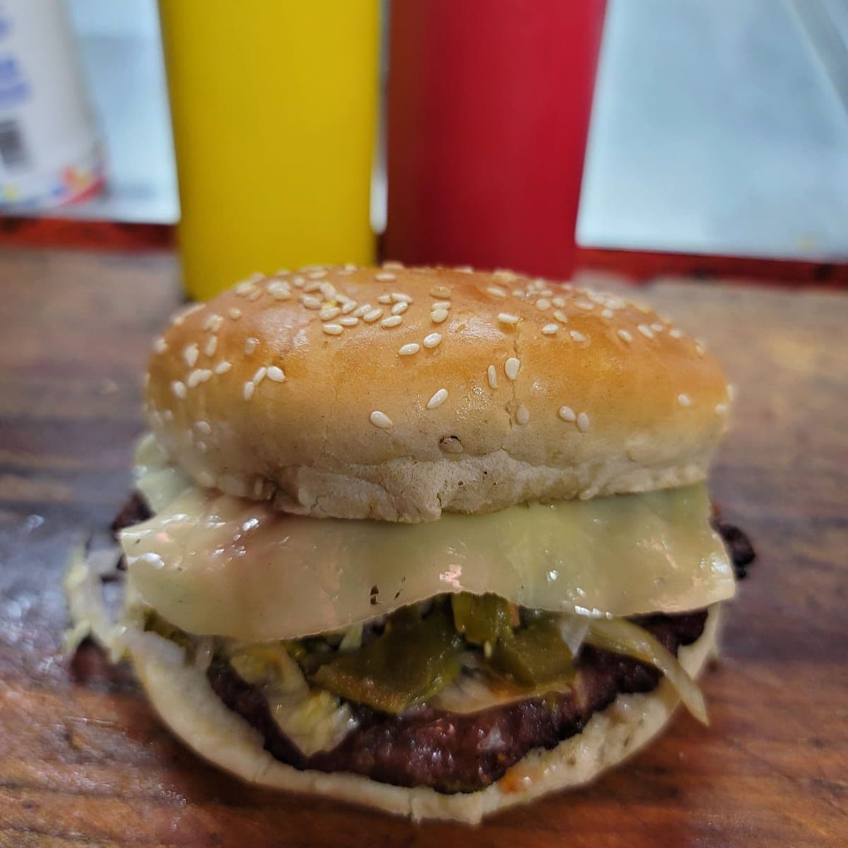 Hamburguesa con Queso Manchego