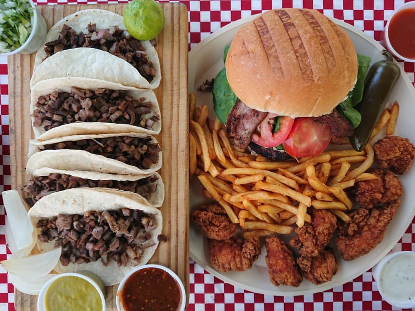 Renny's Burgers 2