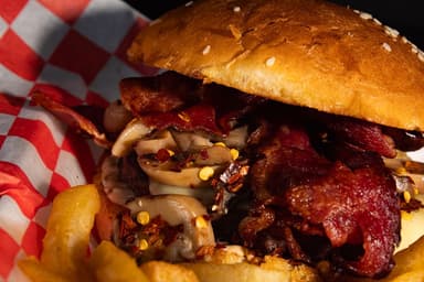 Hamburguesa + Papas+ Refresco