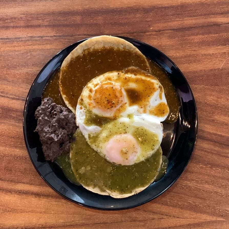 Huevos Divorciados