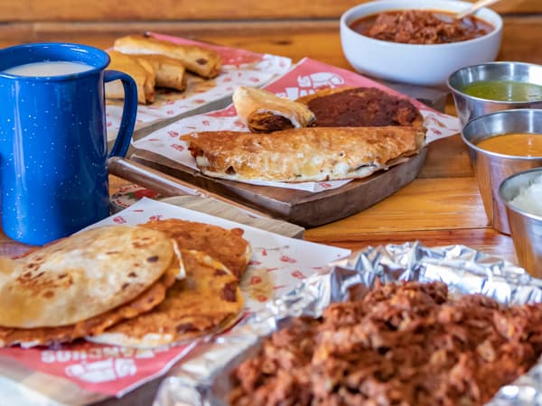 Los Panchos Carnes + Tacos (Constituyentes)