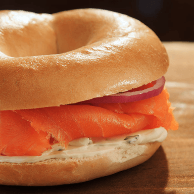 BAGEL CON COMPLEMENTO A ELEGIR