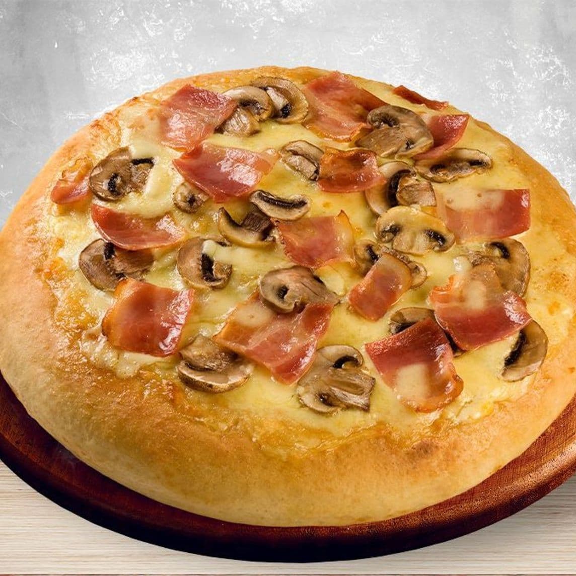 Romana Carbonara Con Cebolla