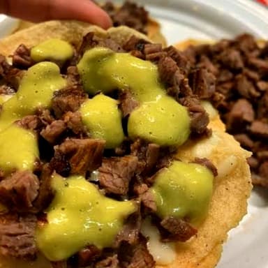 BOMBAS DE CARNE ASADA