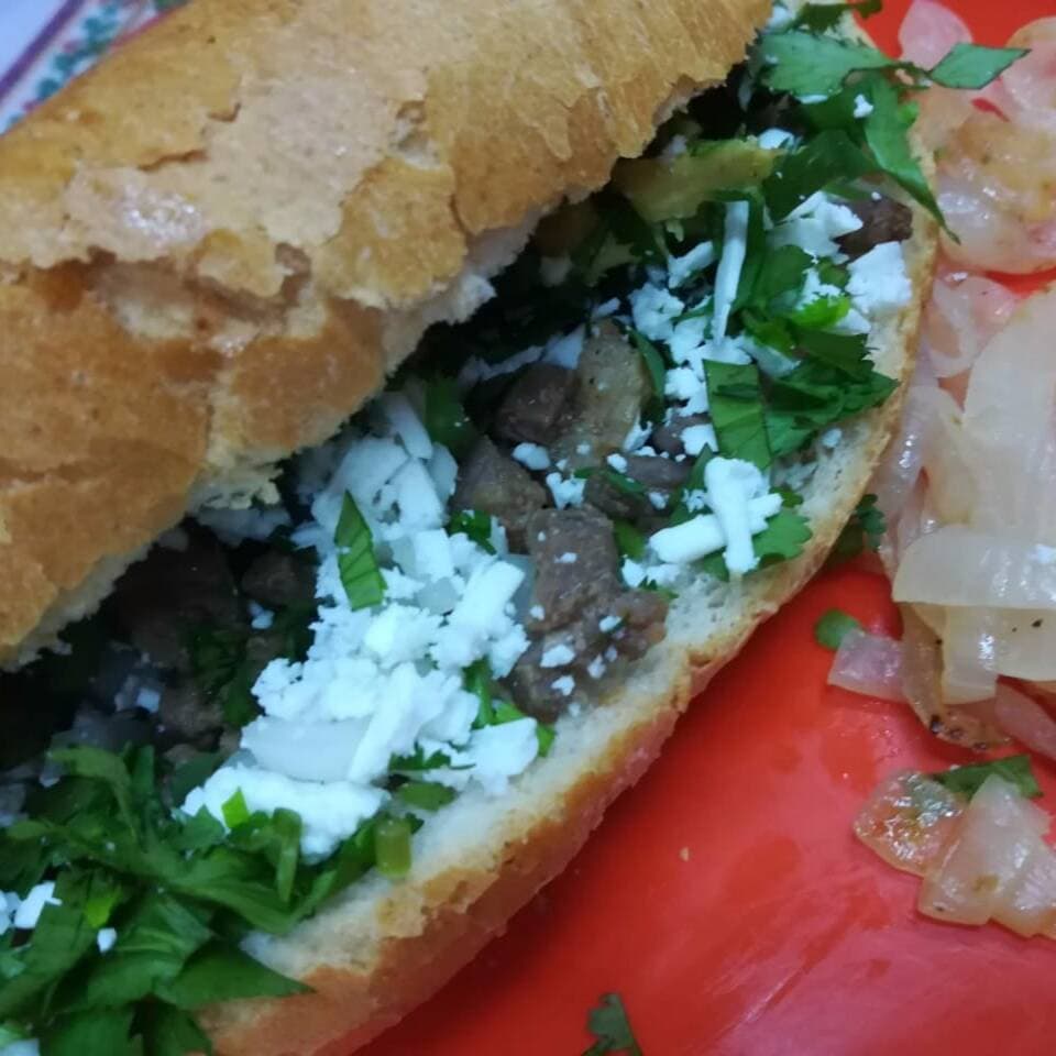 Tortas de Bisteck Taquero