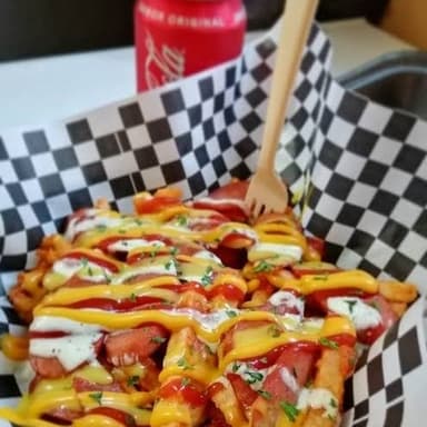 Salchipapas