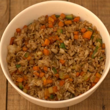 Yakimeshi de verduras