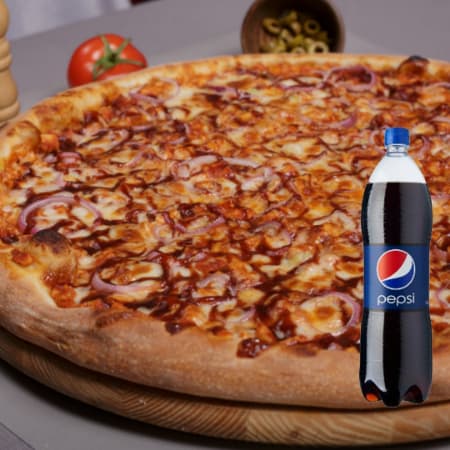 Pizza Familiar 10 porc + Gaseosa + Brownie