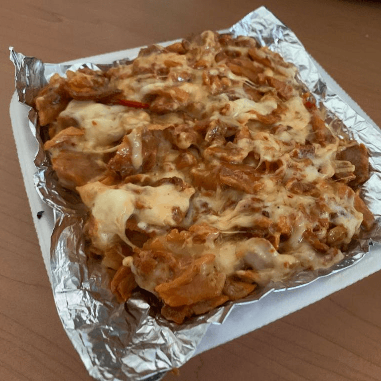 Queso Fundido con Pastor