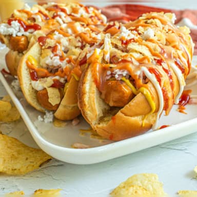 (2)  HOT DOGS AMERICANOS