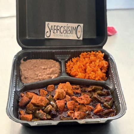 Promo Pierna de puerco con nopal