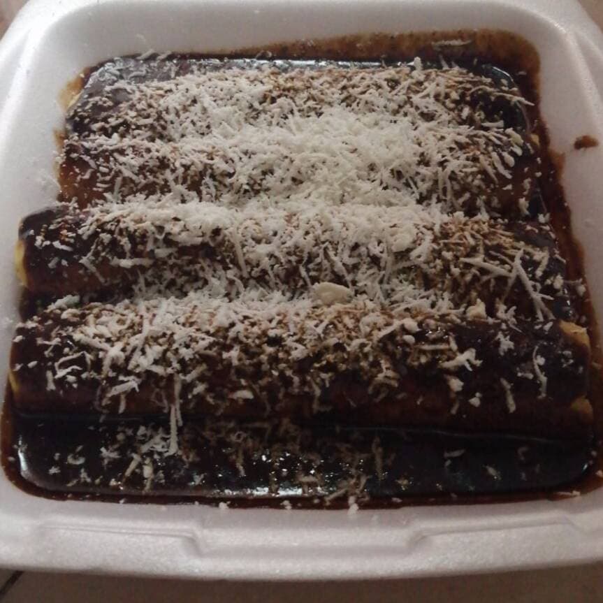 Enmoladas Rellenas de Pollo