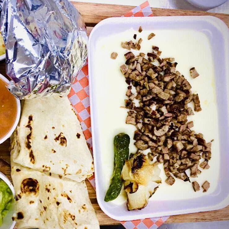 Queso Fundido Arrachera.