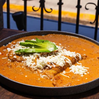 Enfrijoladas de panela
