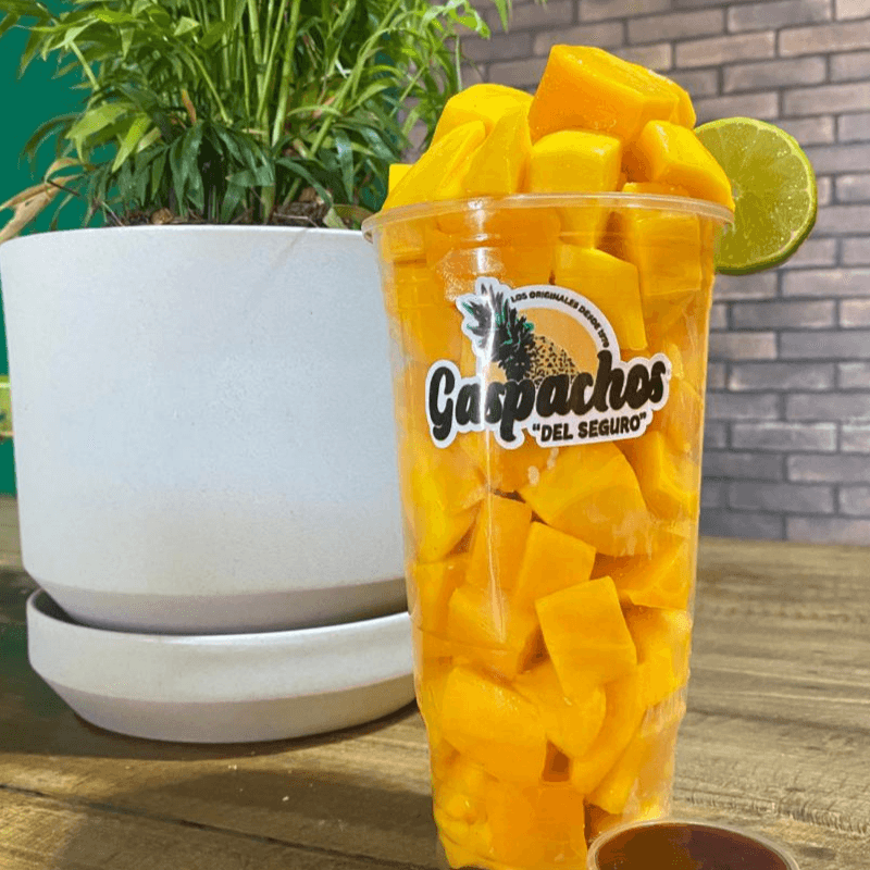 Coctel de mango moreliano