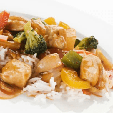 Chop Suey en Salsa con Pollo medio