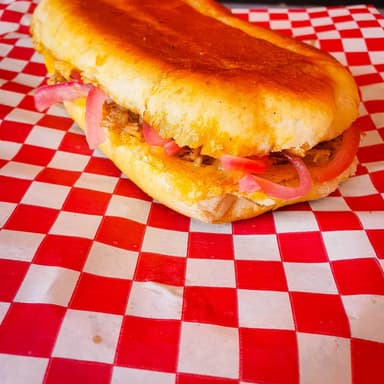 Torta de birria