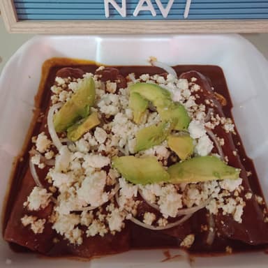 Enmoladas de Carne de Res