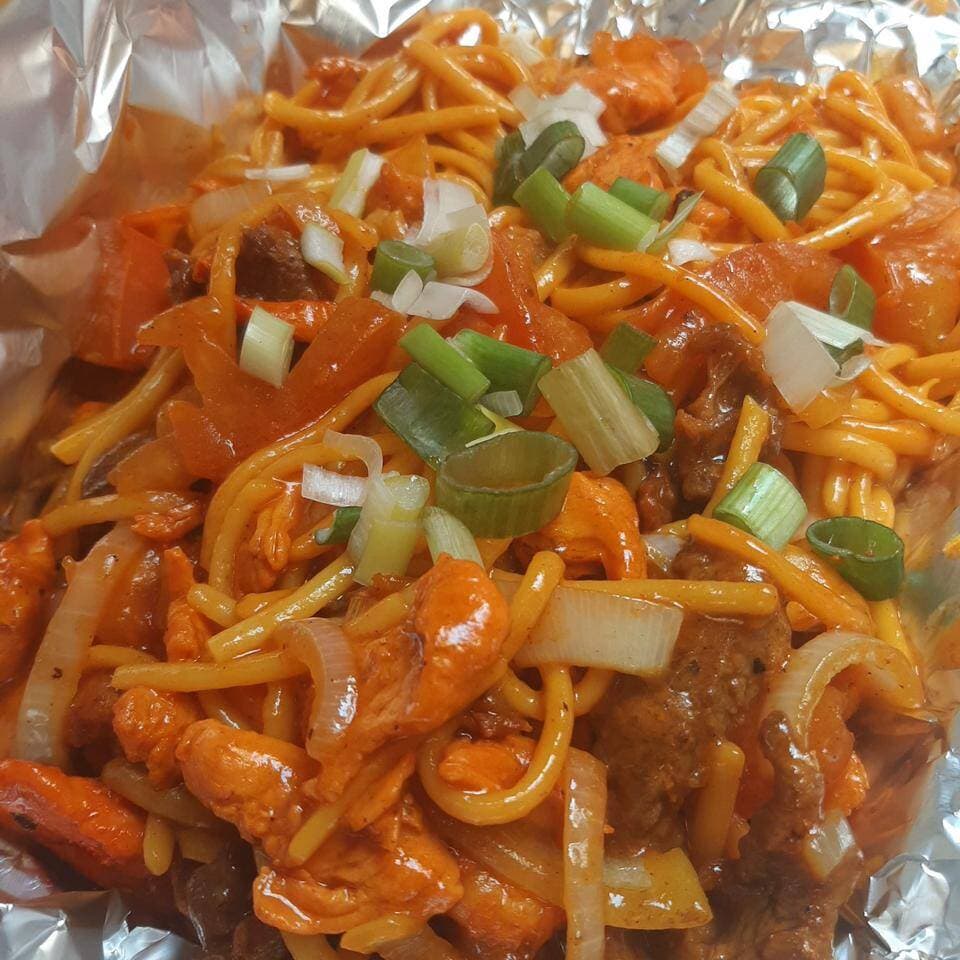 Espagueti con Pollo