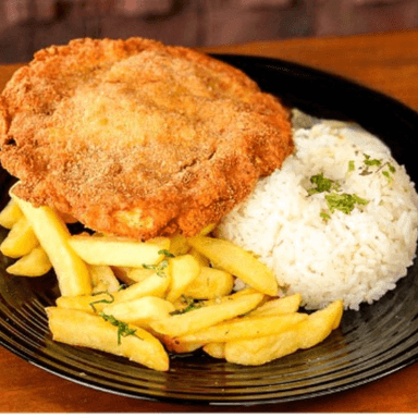 Milanesa de Pollo con Papas Fritas