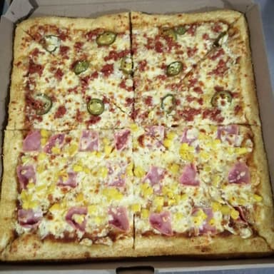 Pizza Familiar Combinada Chorizo / Hawaiana