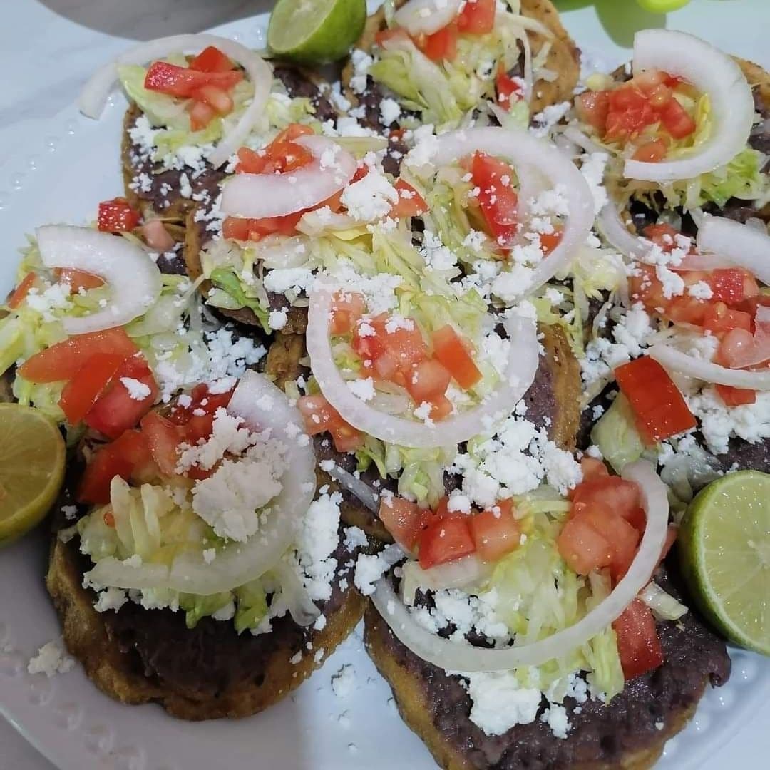 Combo 5 Sopes 1 Coca