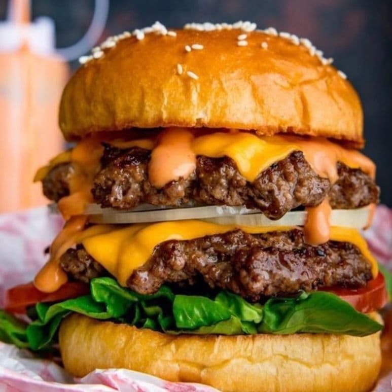 PACHI'S BURGER