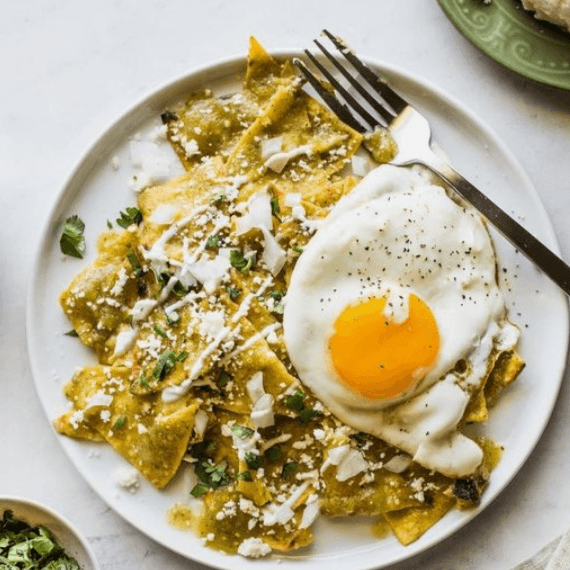 Chilaquiles con Huevo