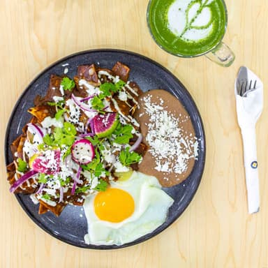 Chilaquiles en Mole