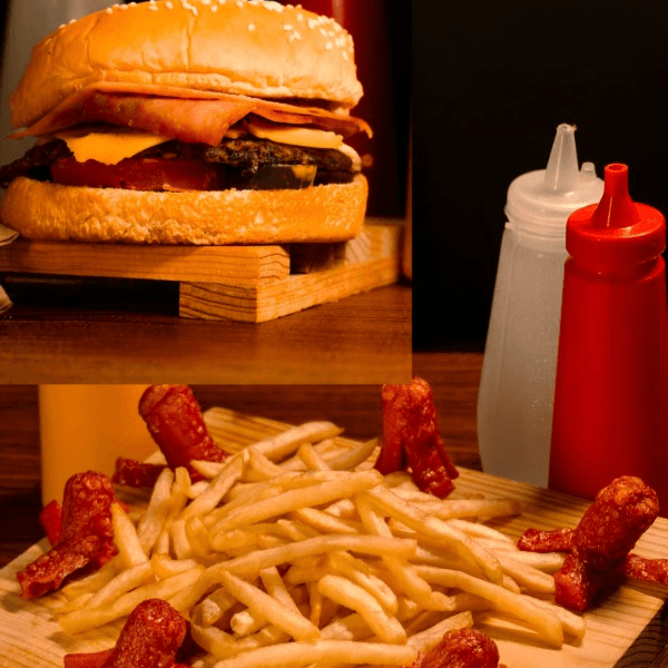 Combo (Una Hamburguesa con Tocino y Salchipapas)