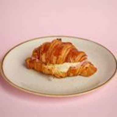Croissant de Jamón y Queso