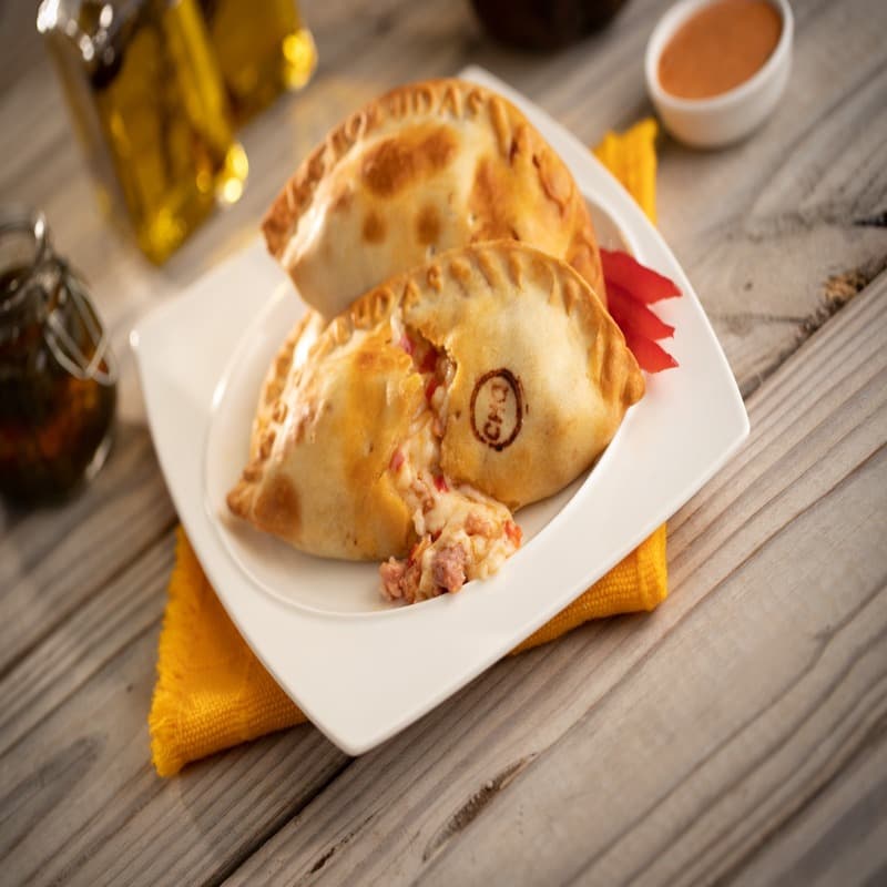 Empanada de Chorizo Argentino