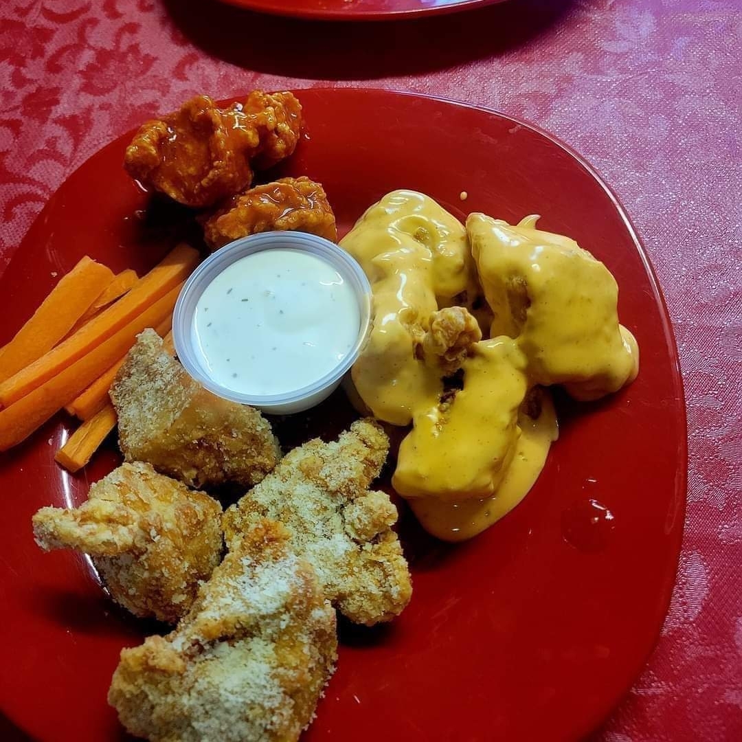 Combo Boneless 5 Pzs y Papas