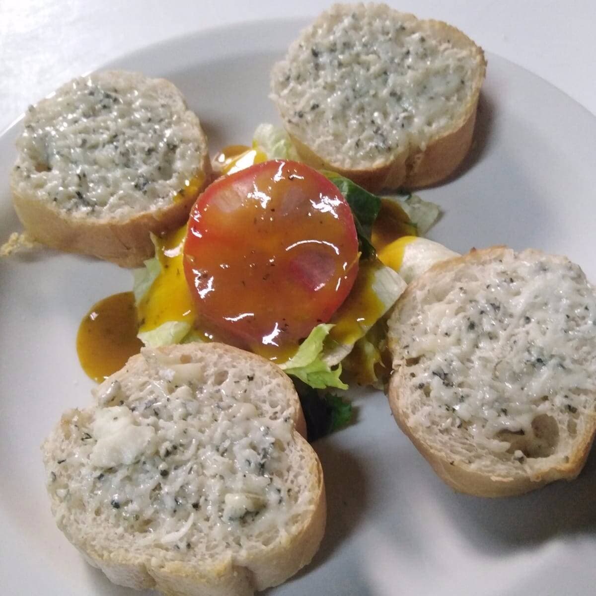 Crostini Gorgonzola