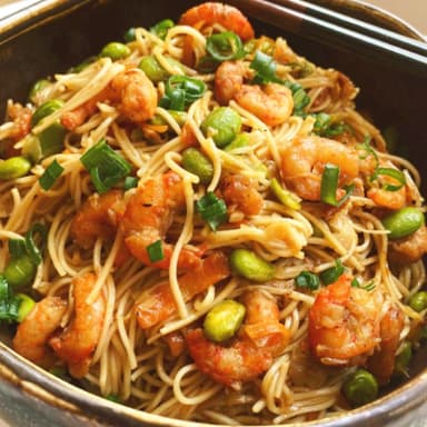 Chow Min con Jamón y Camarones Medio