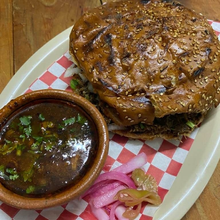 Torta de Birria
