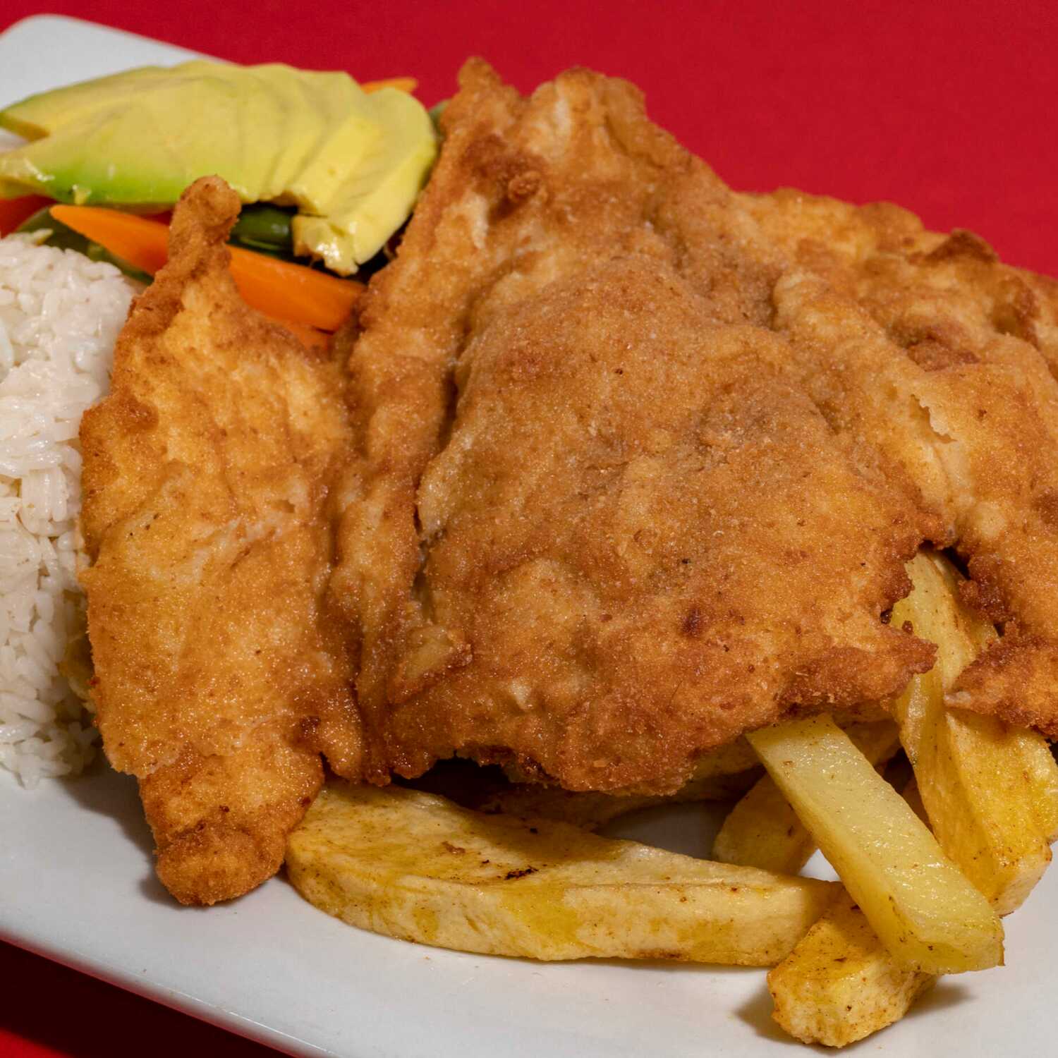 Milanesa con Papas y Ensalada + PEPSI Personal.