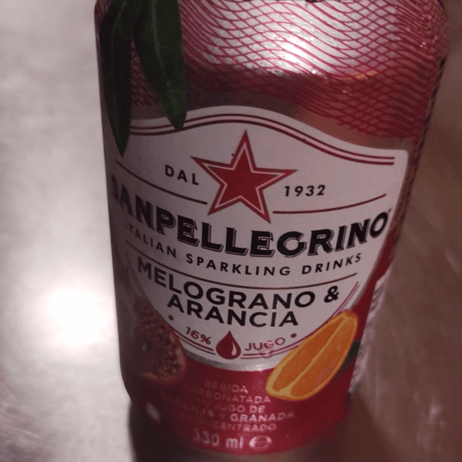 SanPellegrino Sabor Granada y Naranja
