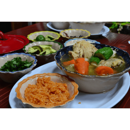 Caldo de Pollo