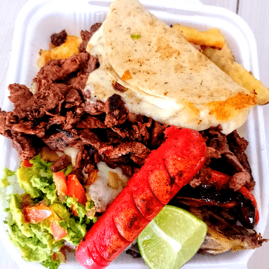 Parrillada Arrachera/Costilla BBQ/Alambre y Bebida